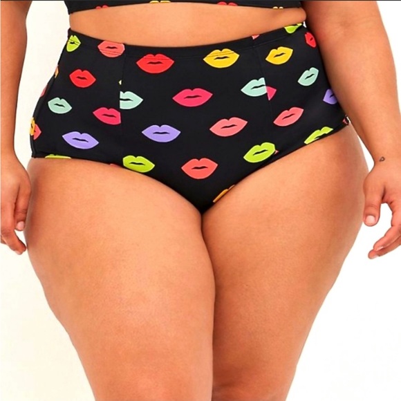 💋NWT TORRID SWIM BOTTOM HIGH WAIST STAPPY LIPS KISS SWIM BRIEF - Plus Size - Picture 5 of 10